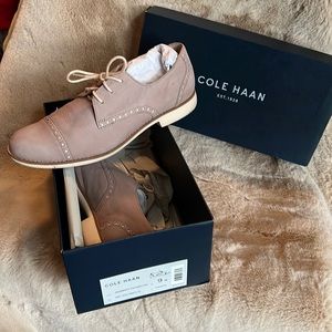 Cole Haan Womens 9. Gramercy Oxford
